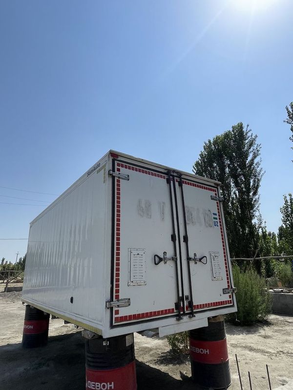 ISUZU bort sotiladi 5 t ISUZU bort sotiladi 5 t