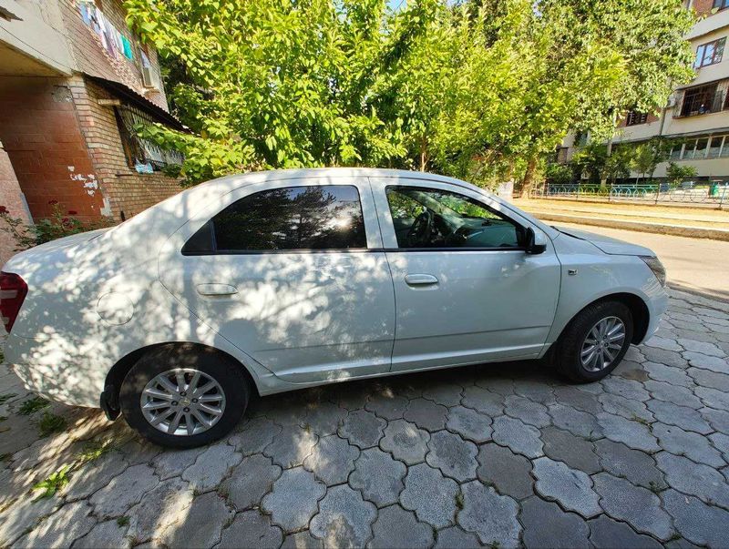 Chevrolet Cobalt 2021 г Chevrolet Cobalt 2021 г