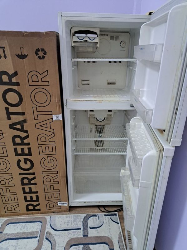 Продам холодильник Продам холодильник