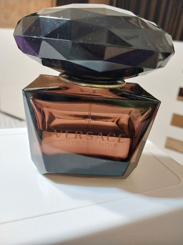 Духи Versace Crystal Noir, начатые от 90 мл 50 мл