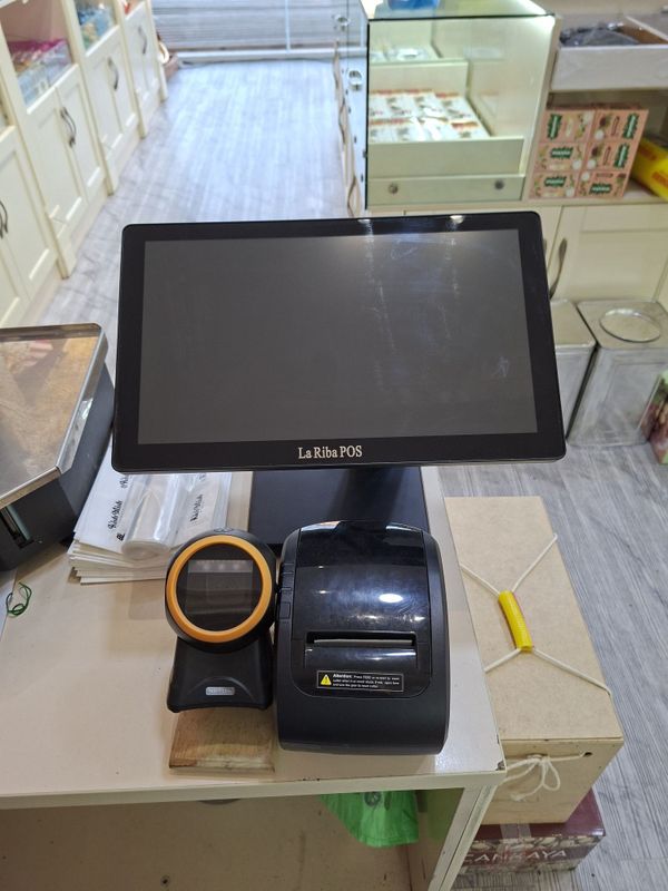 Savdo sotiq uchun texnika anjomlarni monoblok