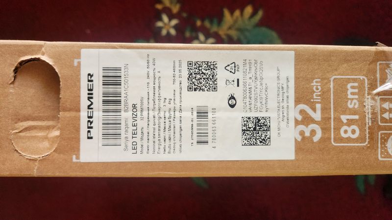 Android TV premier sotiladi. Smart telefonga ulanadi.