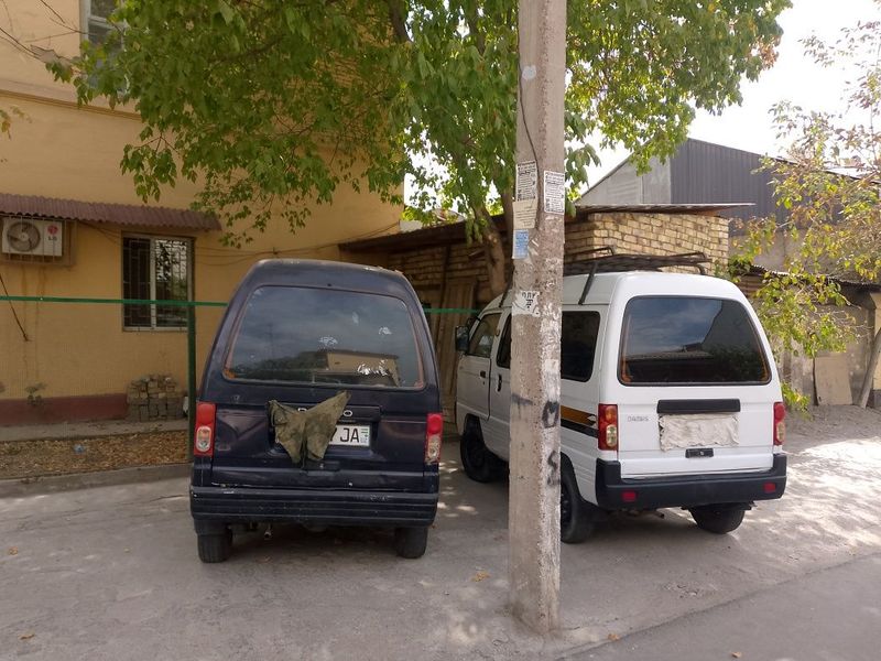 Damas 1997yil 1600$ metan gaz xujjatlar joyida 5talik mator moy emidi Damas 1997yil 1600$ metan gaz xujjatlar joyida 5talik mator moy emidi