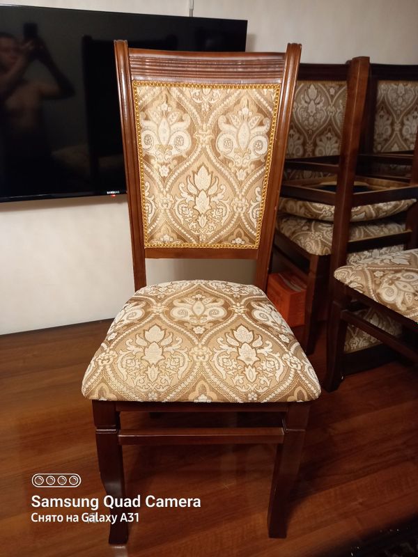 stul sotiladi yaxshi xolatda