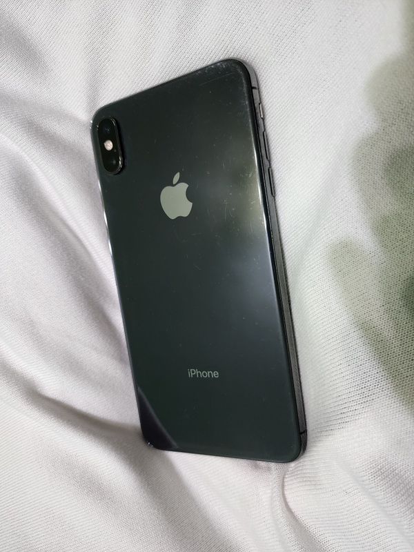 Iphone Xs Max LL/A 64Gb steklo singan boldi Iphone Xs Max LL/A 64Gb steklo singan boldi