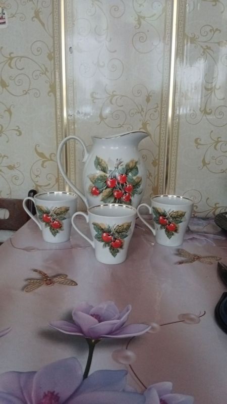 Продам компотный набор Продам компотный набор