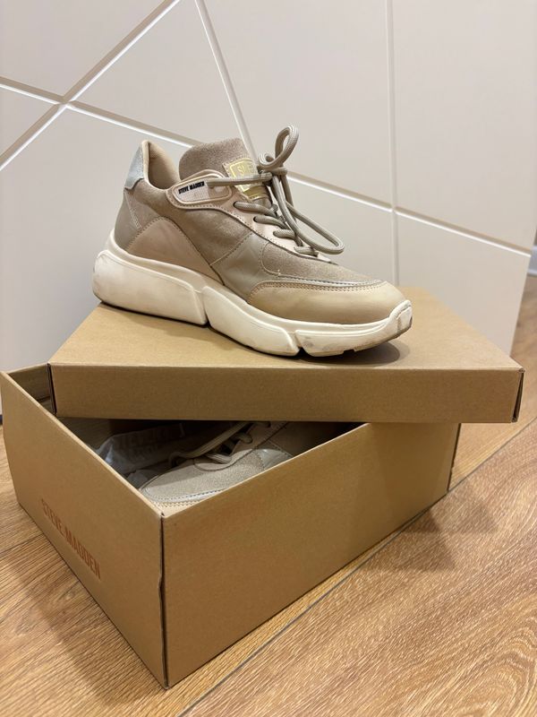 Steve Madden кроссовки женские Steve Madden кроссовки женские
