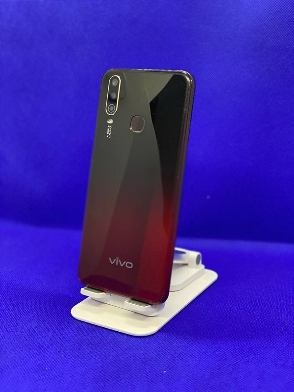 Vivo 1904 sotiladi