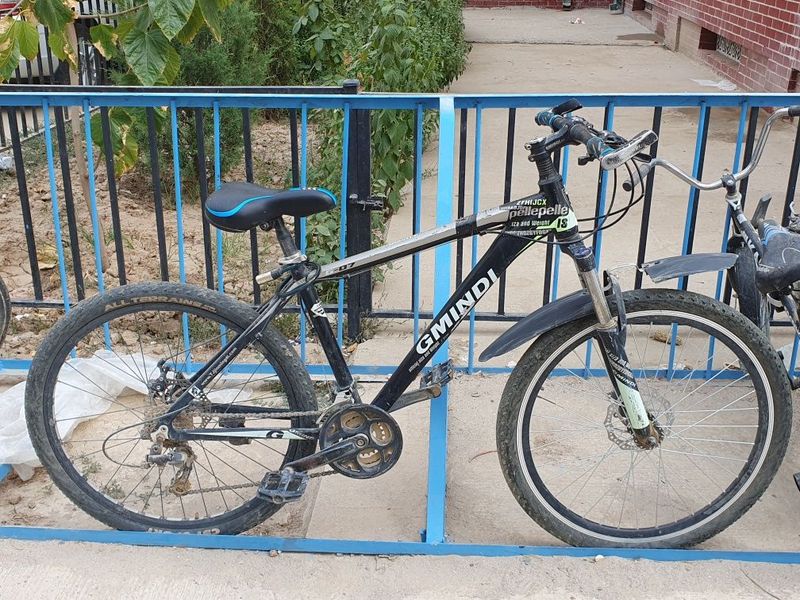 Velosiped. firmasi :(Gmindi) Velosiped. firmasi :(Gmindi)