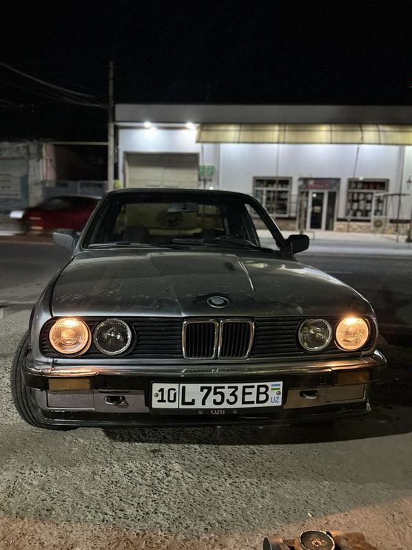Bmw E 30 sotiladi Mator M50 Bmw E 30 sotiladi Mator M50
