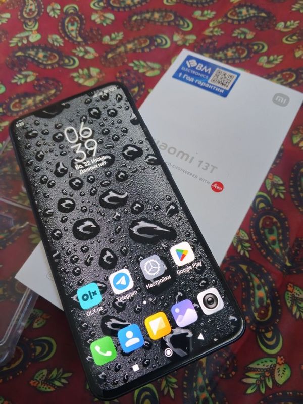 Xiaomi 13T 5g памят 8+8/256