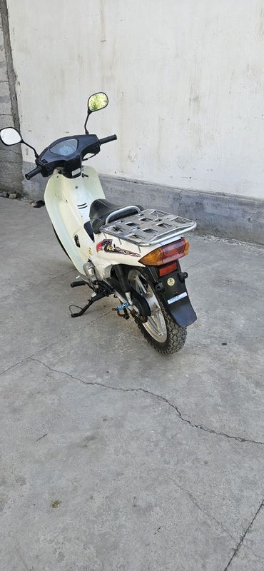 Mototsikl sotiladi Mototsikl sotiladi