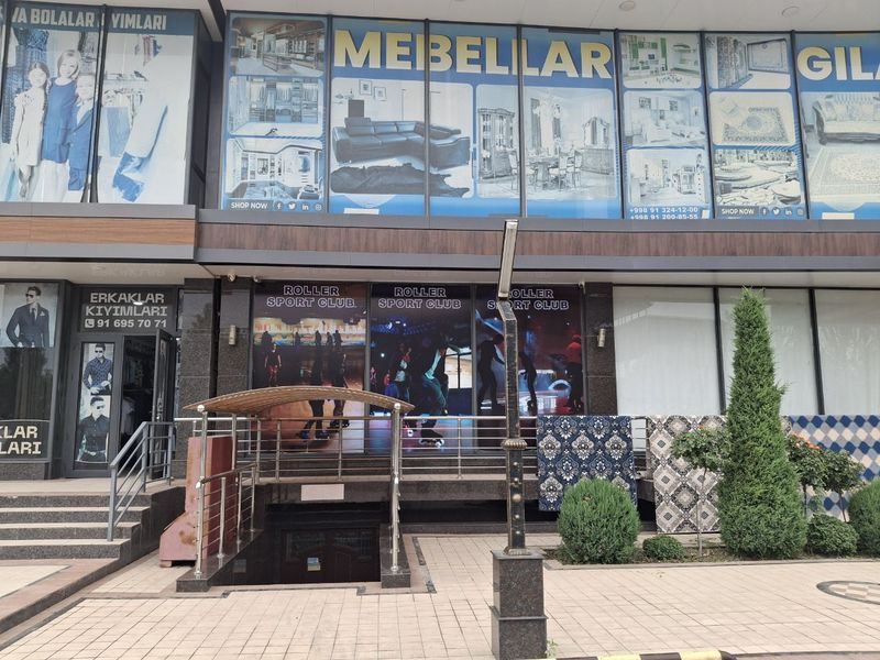 Roller barcha jihozlari bilan sotiladi Roller barcha jihozlari bilan sotiladi