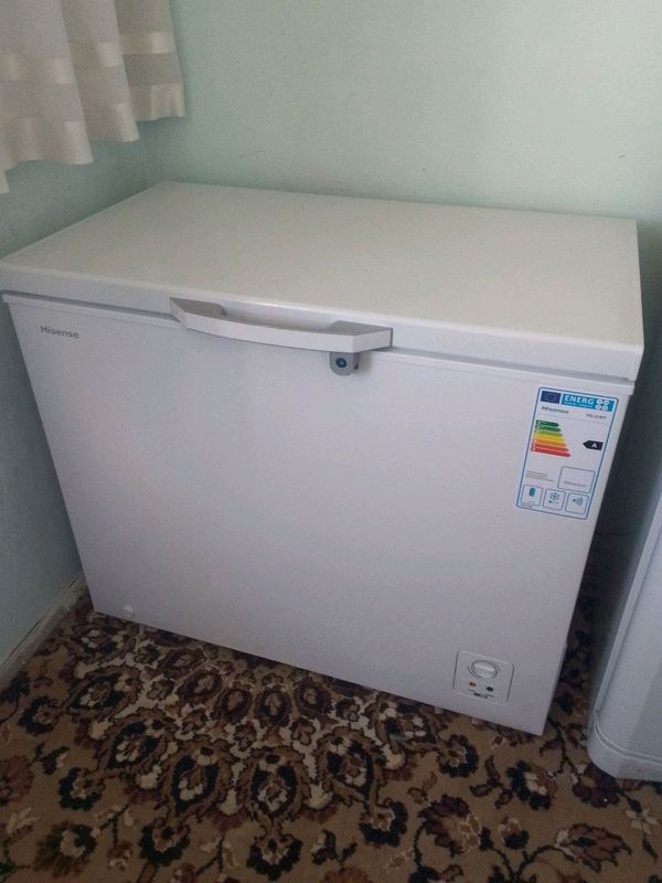 Hisense Morozilka 250 l sotiladi Hisense Morozilka 250 l sotiladi
