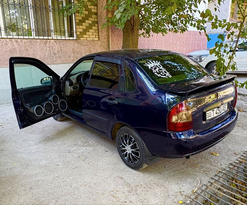 Музыкальная Lada kalina