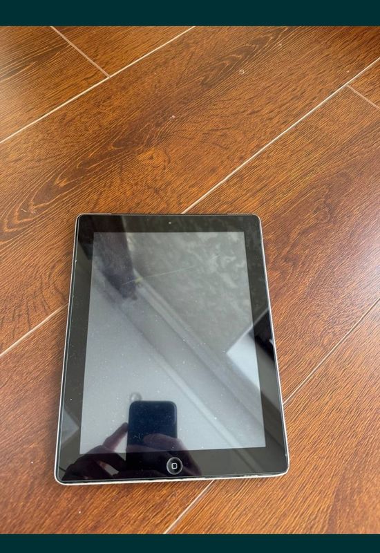 Ipad 2 xolati ideal ekran toza Ipad 2 xolati ideal ekran toza