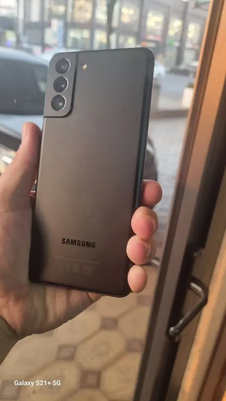 Samsung S21 plus dubai 2 ta sim card