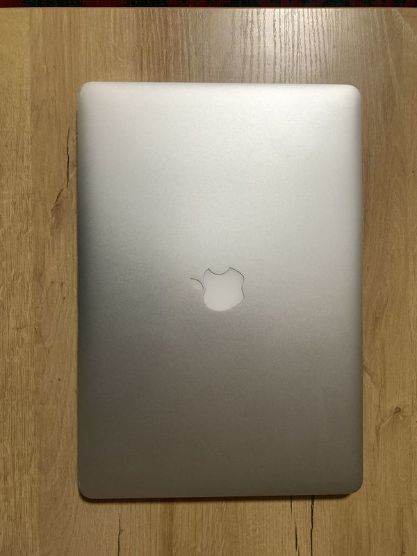 Macbook pro 2015 15inchi