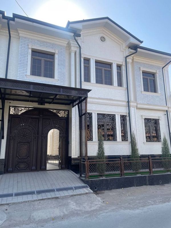 Срочна Продаётся Елитном участок 2.5 соток 6 комнат на Чиланзар Срочна Продаётся Елитном участок 2.5 соток 6 комнат на Чиланзар