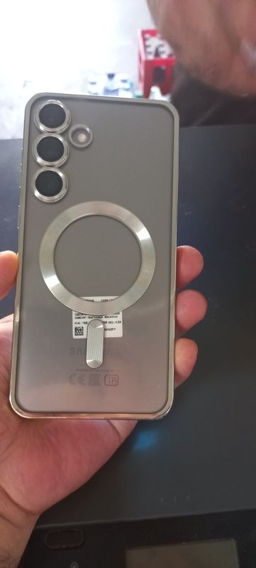 Samsung s 25 plys Samsung s 25 plys