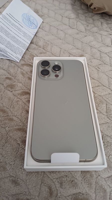 Продаётся Iphone 15 Pro Max 512 gb Продаётся Iphone 15 Pro Max 512 gb