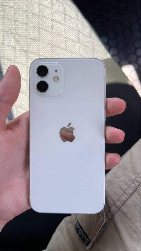 Продается Iphone 12 128gb Продается Iphone 12 128gb
