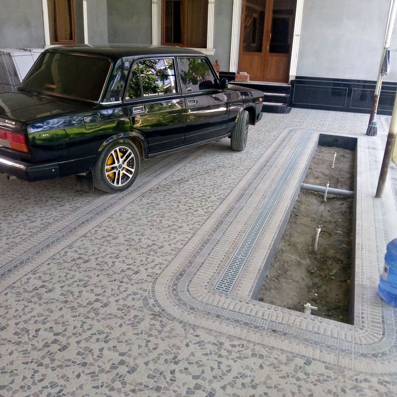 Vaz 2107 sotiladi Vaz 2107 sotiladi