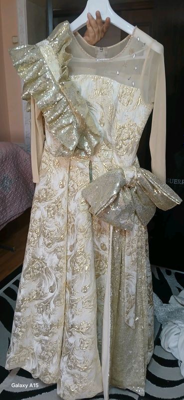 холати янги либос