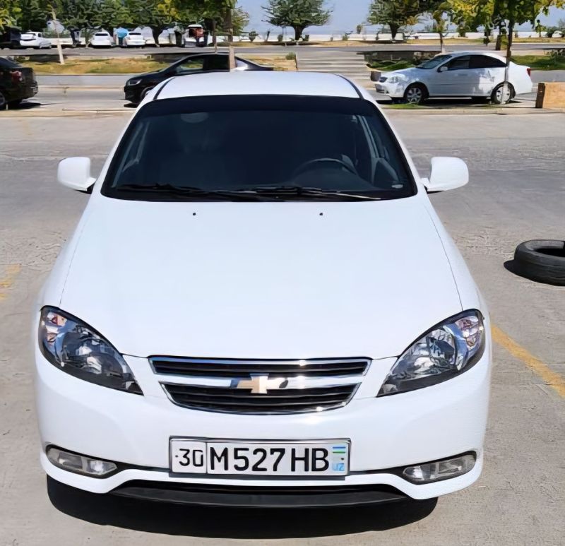 Chevrolet Gentra tezda sotilmoqda