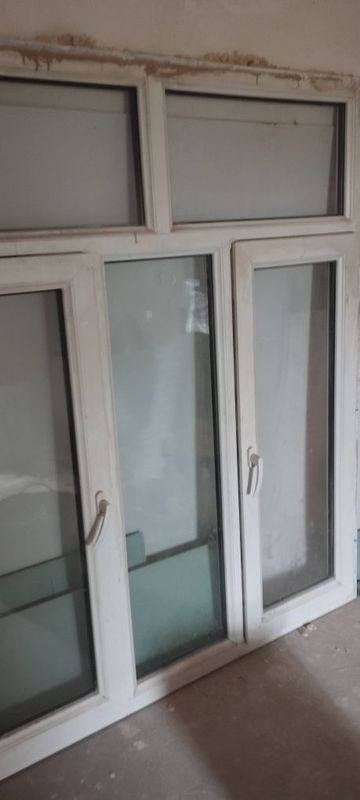 Окно пластиковое бу 150*170. ЭКОПЕН. в отличном состоянии Окно пластиковое бу 150*170. ЭКОПЕН. в отличном состоянии