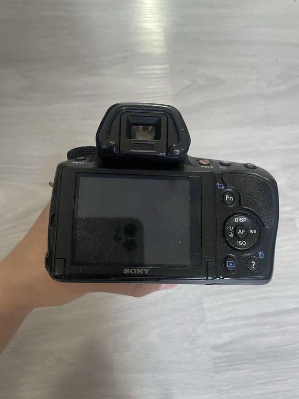 Sony A37 sotilatdi holati ideal Sony A37 sotilatdi holati ideal