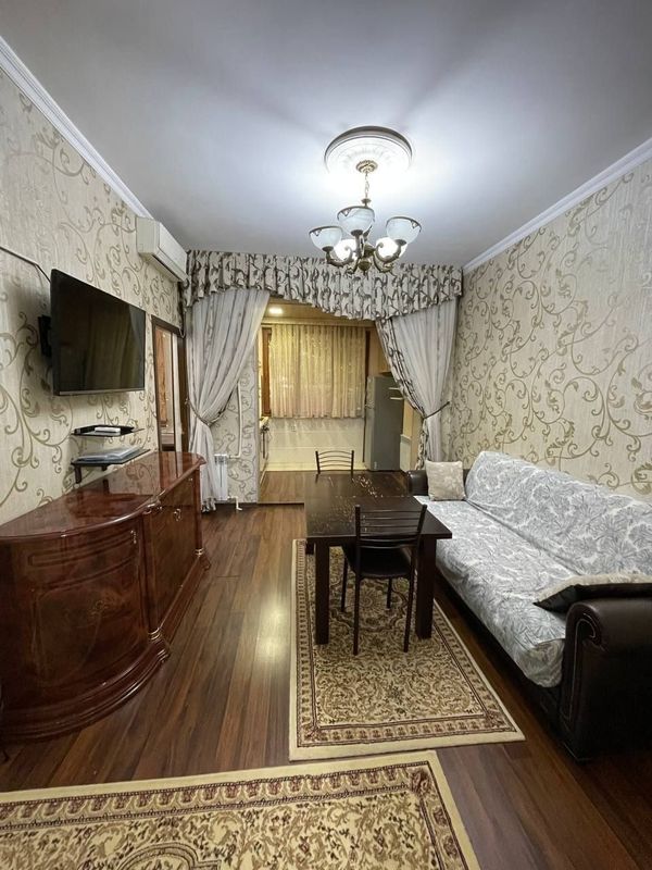 Продаётся 50м² Чиланзар 7 квартал/ Катартал базар 2в3/1/4 Продаётся 50м² Чиланзар 7 квартал/ Катартал базар 2в3/1/4