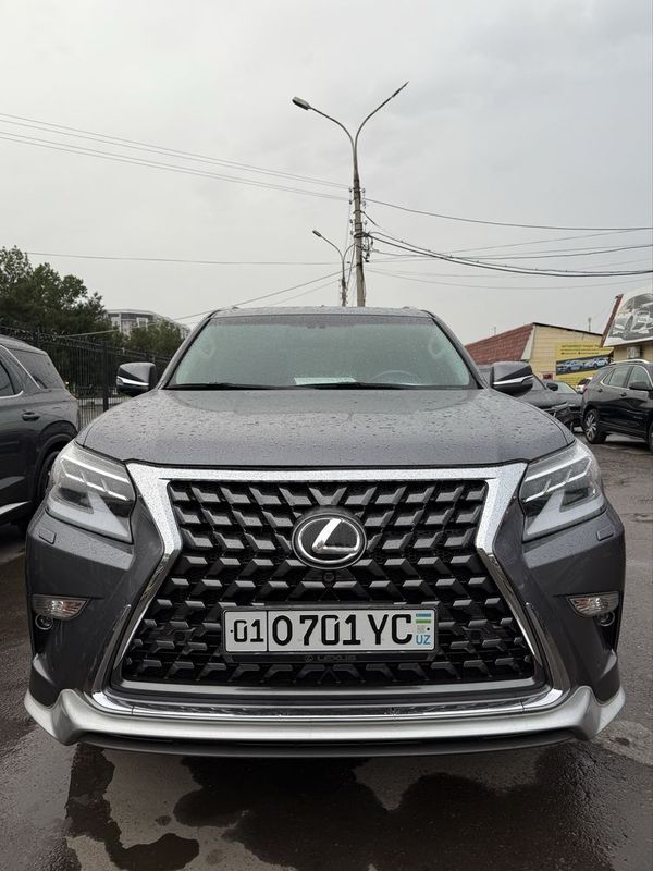 Lexus Gx 460 sotiladi
