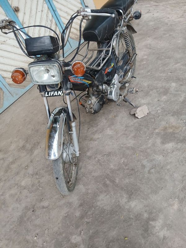 Lifan sastaniyasi zur Lifan sastaniyasi zur