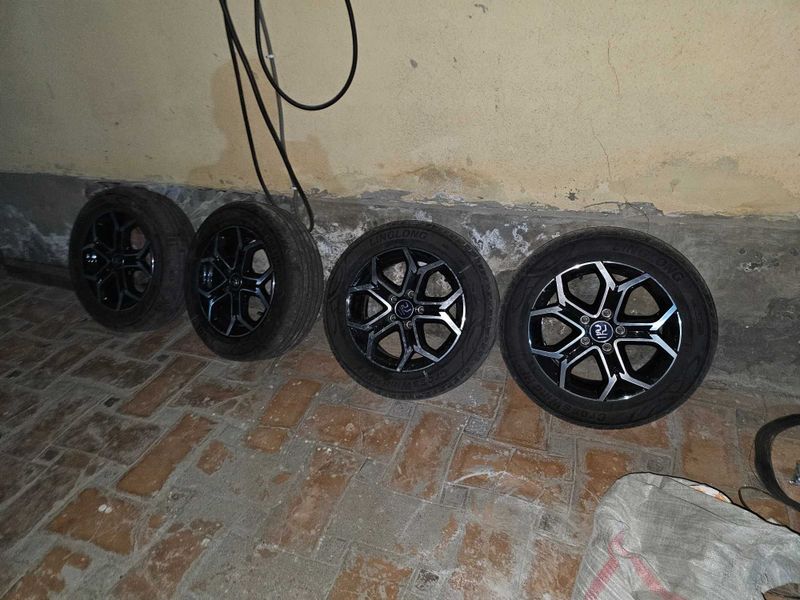 Продаётся диски и шины от BYD Yuan Pro Продаётся диски и шины от BYD Yuan Pro