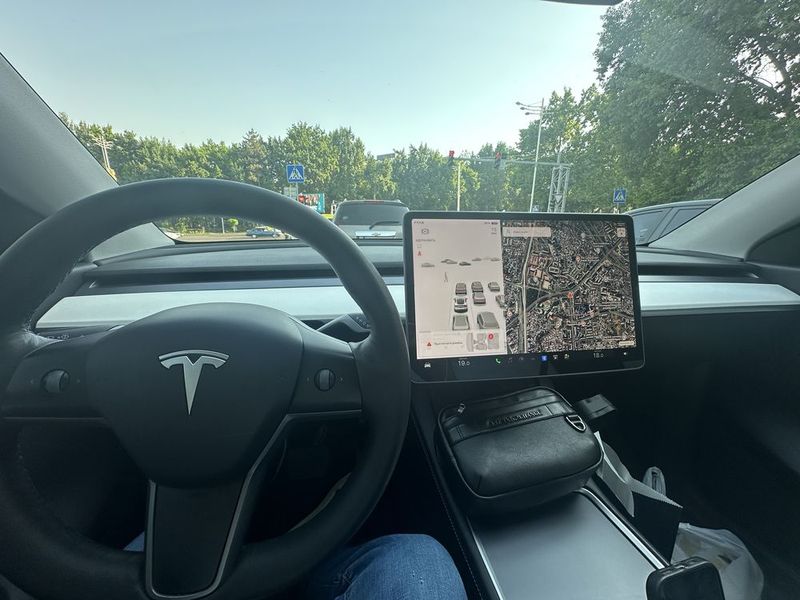 Tesla model Y performance america Tesla model Y performance america