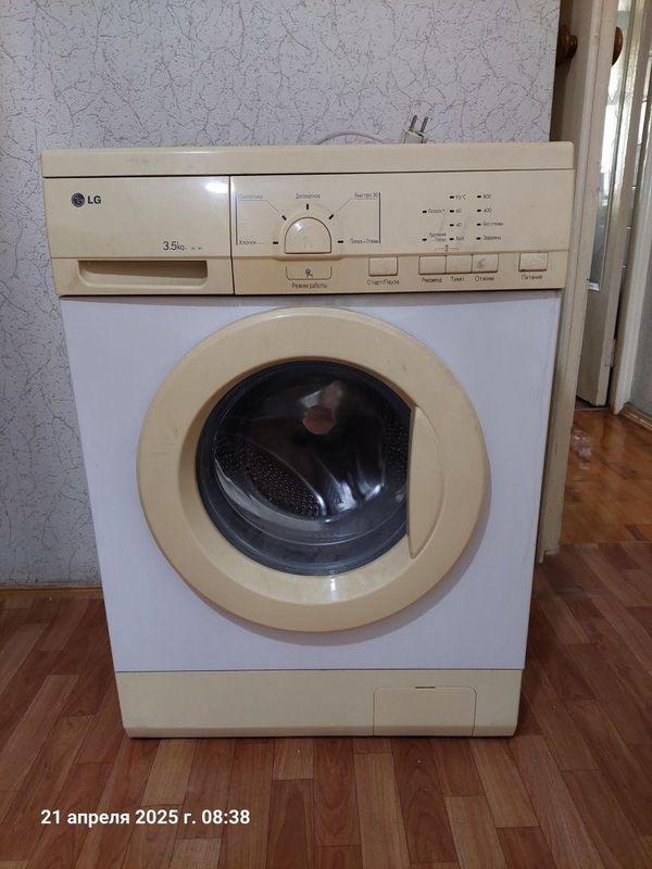 Стиральная машина LG, 3.5 кг, б/у Стиральная машина LG, 3.5 кг, б/у