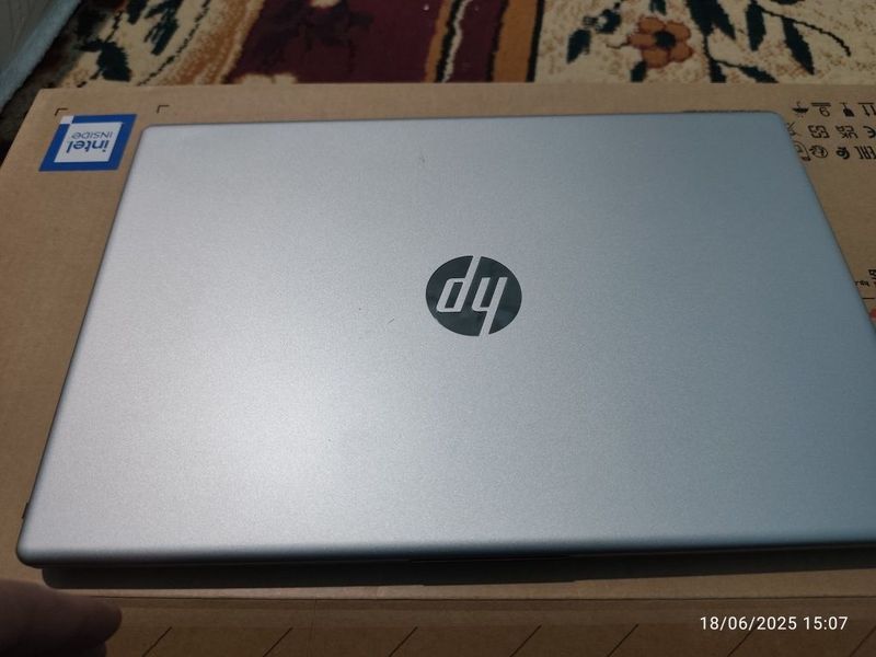 HP 15 Laptop 15-fd0355 HP 15 Laptop 15-fd0355
