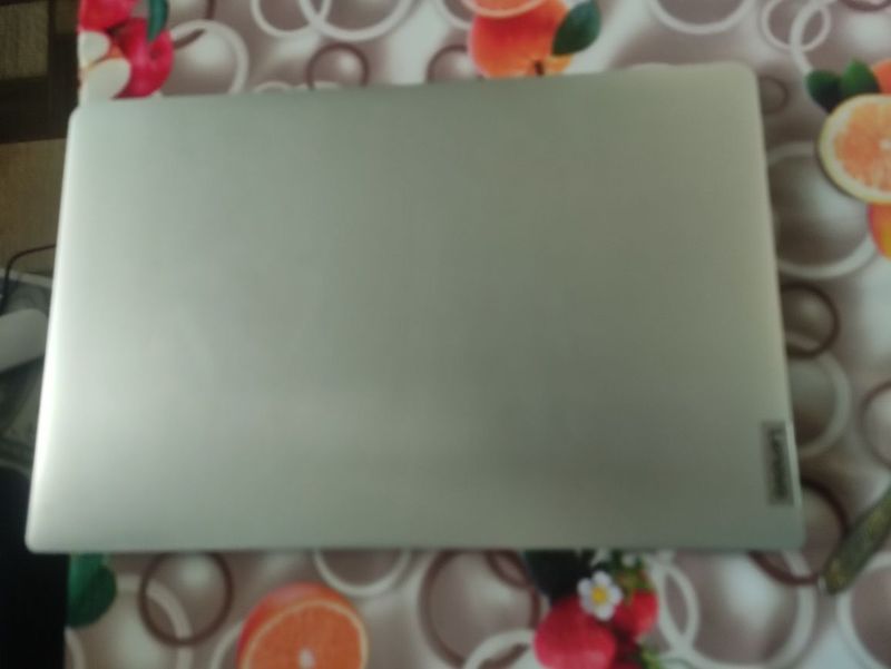 Продаётся срочно Lenovo Продаётся срочно Lenovo