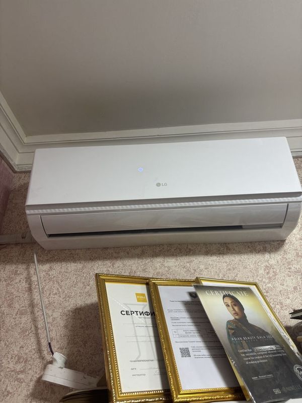 Кондиционер LG 12 Кондиционер LG 12