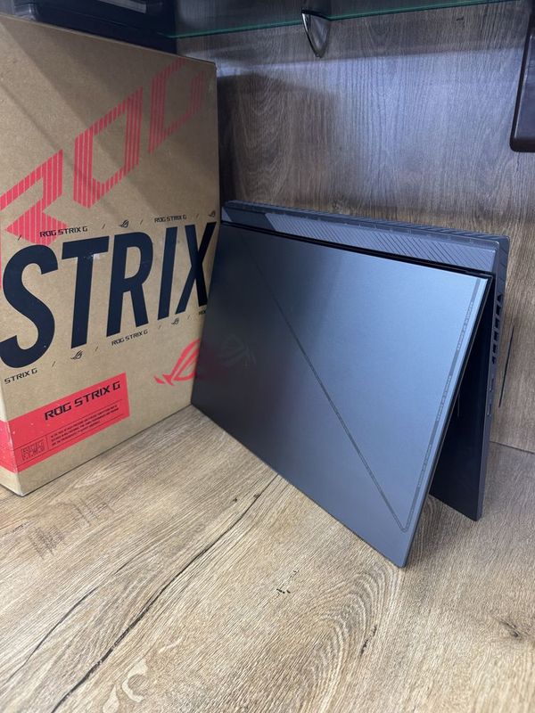 Asus ROG STRIX G814J экран 18WQXGA i9-13900H 16/512 RTX4060-8 гб