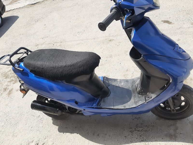 Benzinli skuter Benzinli skuter