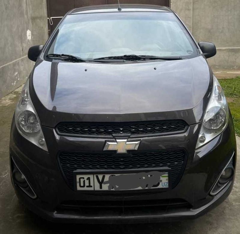 Автомобиль Chevrolet Spark