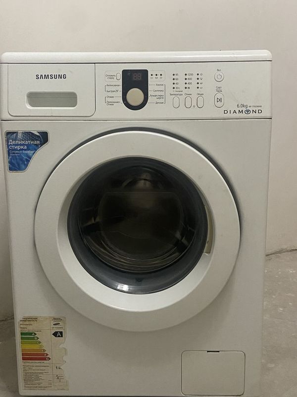 Kir yuvish mashinasi samsung 6 kg sotiladi Kir yuvish mashinasi samsung 6 kg sotiladi