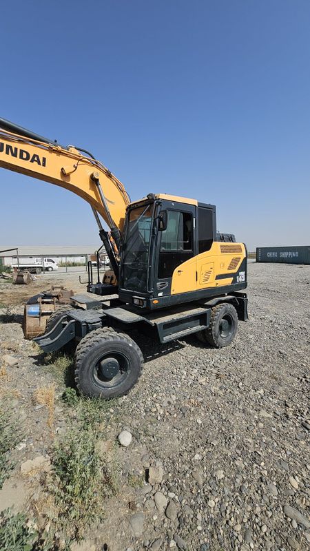 Экскаватор Hyundai HW145 год 2018 Экскаватор Hyundai HW145 год 2018