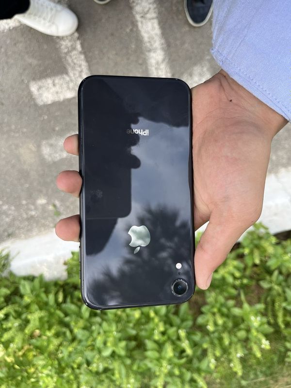 IPhone XR холати яхши