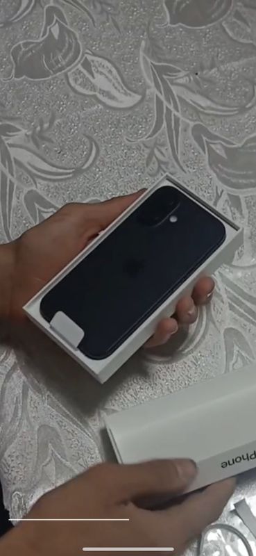 Iphone 16  10 sikl karopka ful