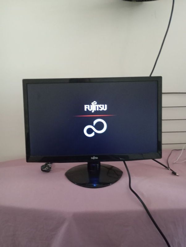Манитор пк 20 LCD Манитор пк 20 LCD