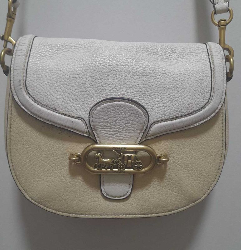 Сумка Coach Jade Colorblock Leather Saddle Bag Сумка Coach Jade Colorblock Leather Saddle Bag