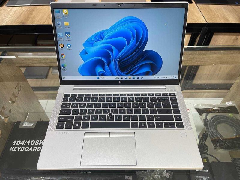 Hp EliteBook 845 G7 Ryzen 5 PRO 4650U ram16 ssd 256